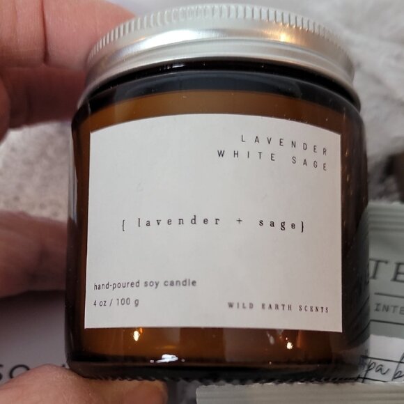 Luxury Gifting Box With Socks Mug Tea Soap & More For Relaxation - Picture 9 of 11